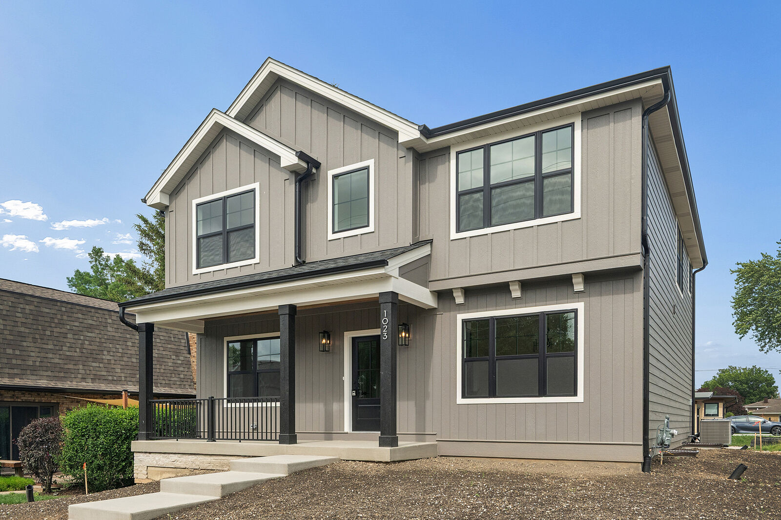 Property Photo:  1023 Walter Street  IL 60439 