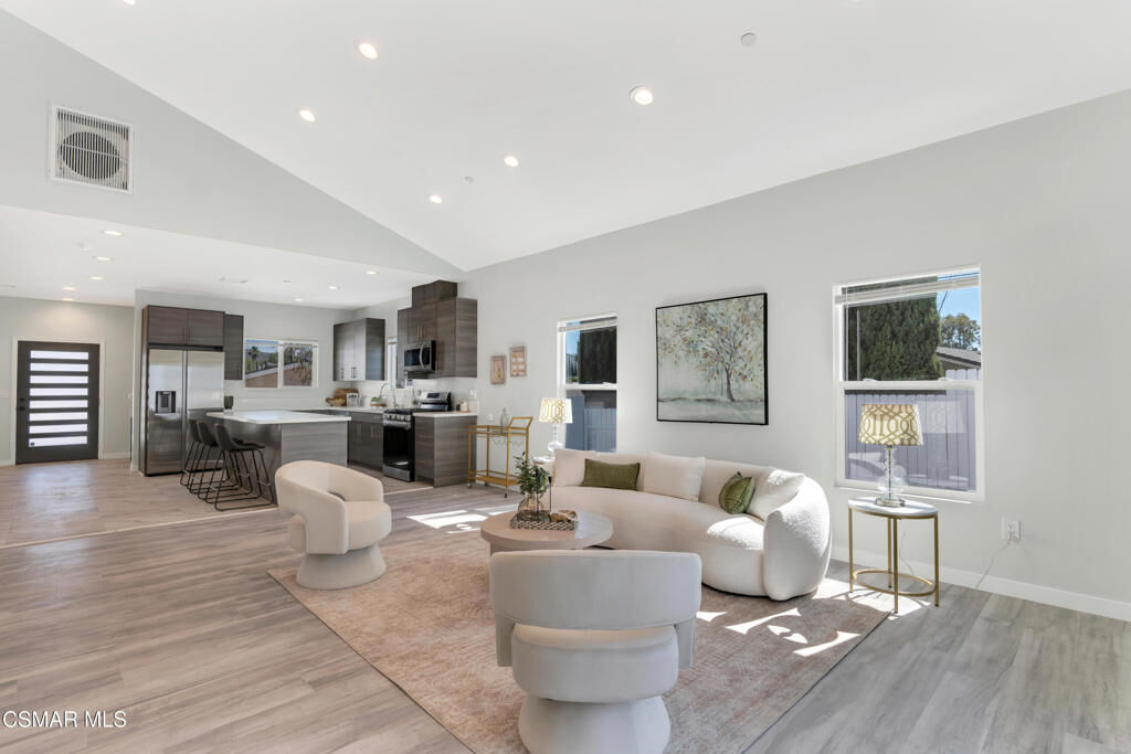 Property Photo: 955 Brossard Drive CA 91360