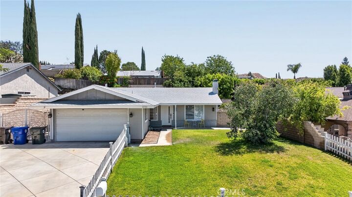 Property Photo: 30300 Jasmine Valley CA 91387