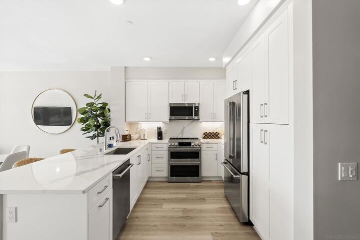 Property Photo:  1105 S Cleveland 206  CA 92054 