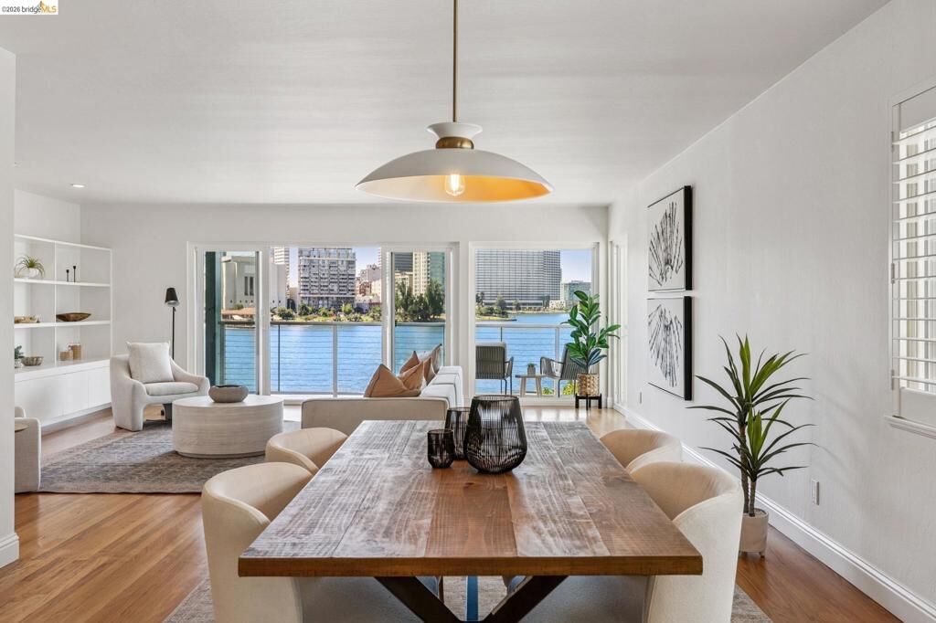 Property Photo:  1410 Lakeshore Ave 5  CA 94606 