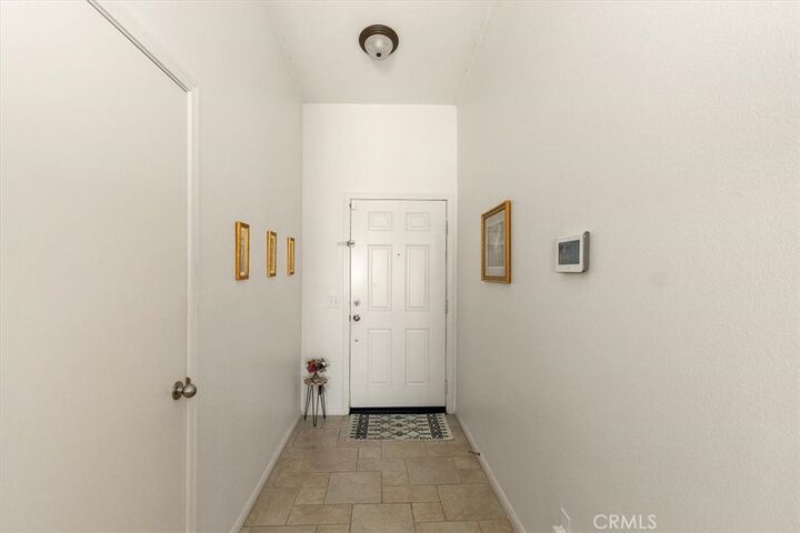 Property Photo: 905 Broadway CA 92311