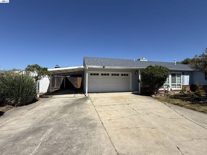 Property Photo:  1362 Esser Ave  CA 94579 