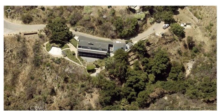 Property Photo:  21656 Las Flores Heights  CA 90265 