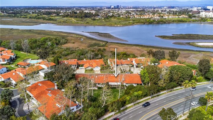 Property Photo: 2952 Quedada CA 92660