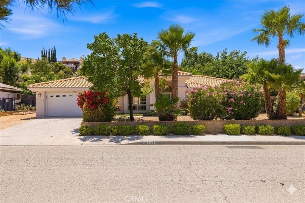 Property Photo: 40543 Alabar Drive CA 93551