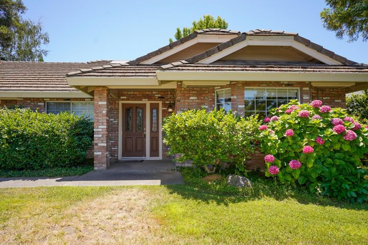 Property Photo: 4904 El Don Drive CA 95677