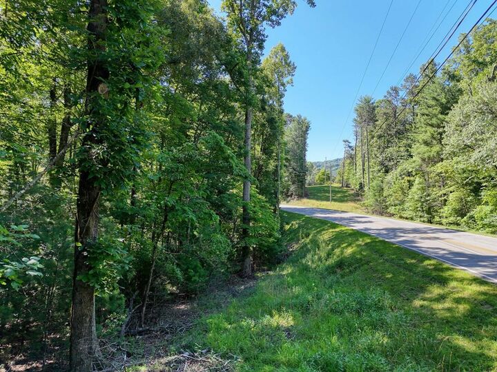 Property Photo:  Lt 8A&B Lake Breeze Lane  GA 30512 