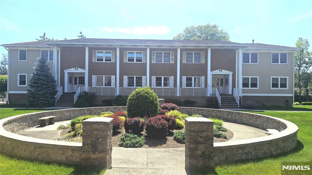 Property Photo:  105 Newark Pompton 13  NJ 07440 