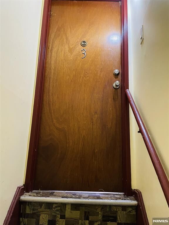 Property Photo:  34 President Street  NJ 07029 