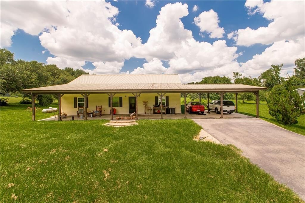 Property Photo:  37523 Mike Fisher Road  LA 70438 