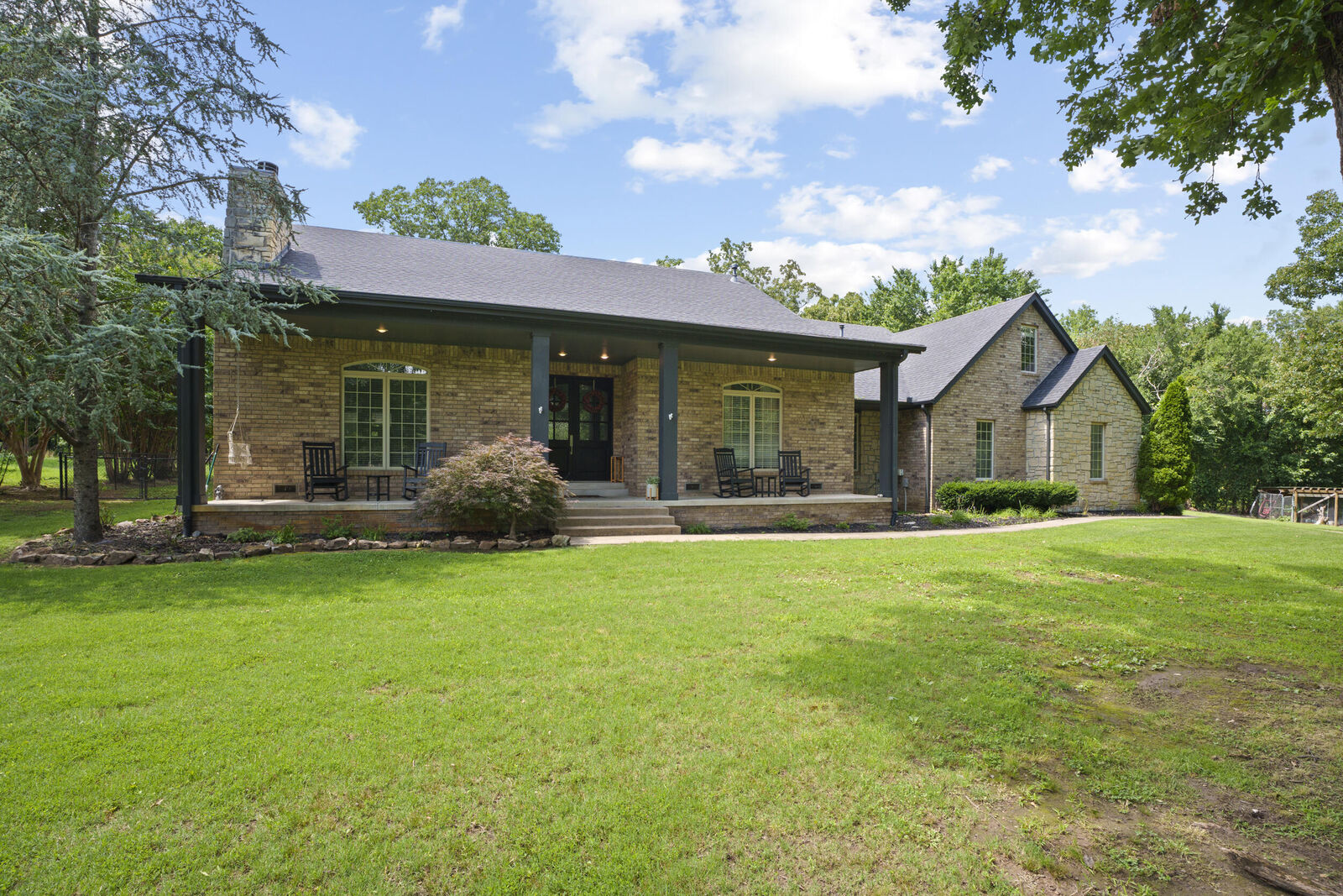 Property Photo: 2515 Shasten Street OK 74344