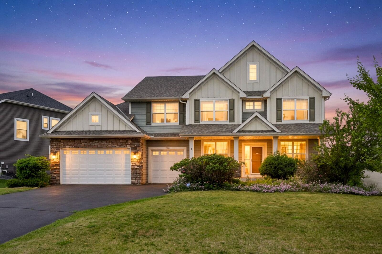 Property Photo: 9768 7th Street N MN 55042