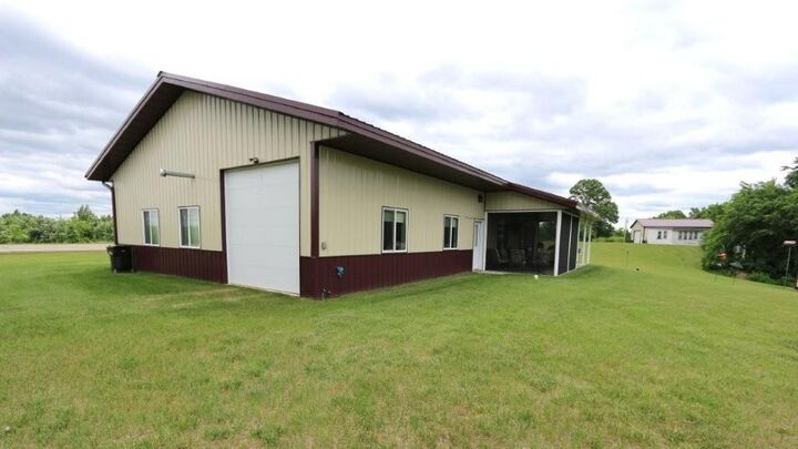 Property Photo: 32501 State Highway 108 MN 56528