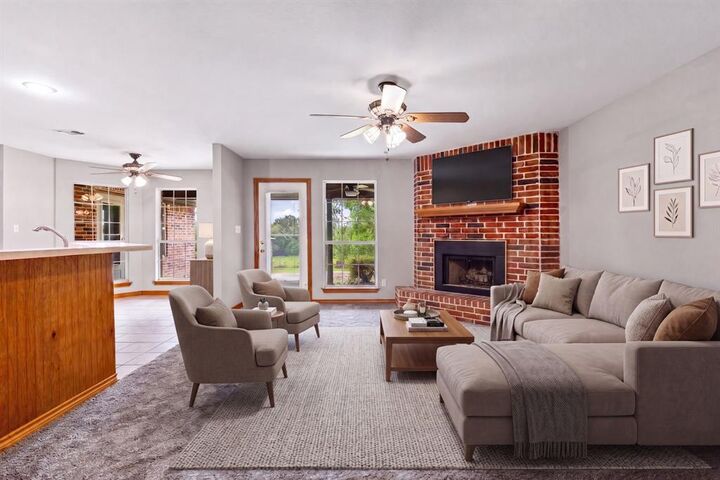 Property Photo:  409 Rs County Road 2110  TX 75440 