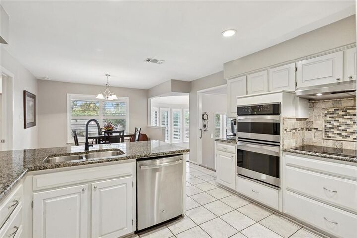 Property Photo:  2618 Keystone Drive  TX 76006 