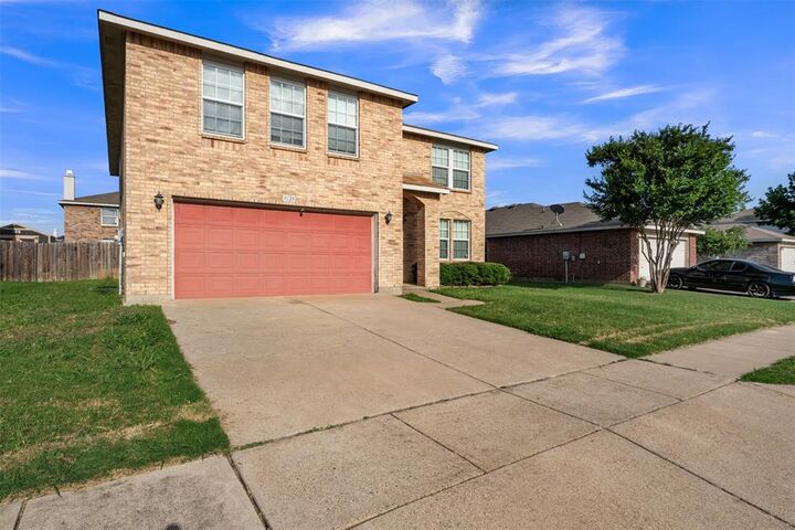 Property Photo: 9129 Troy Drive TX 76123