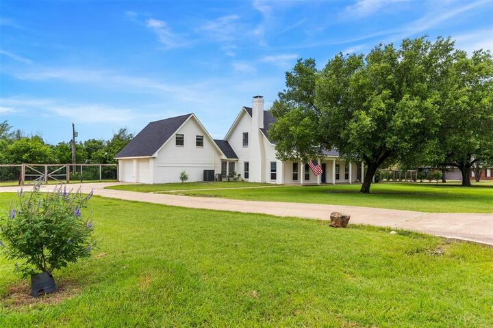 Property Photo:  10774 Woodbridge Drive  TX 75126 