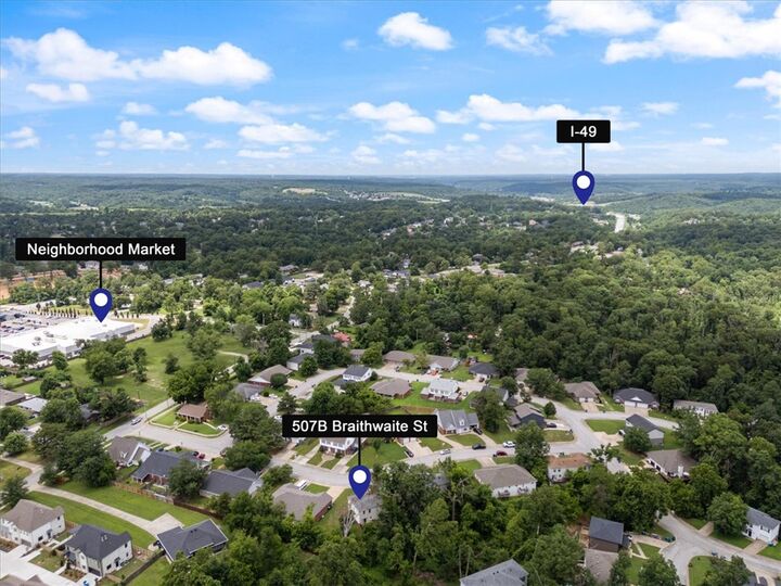 Property Photo:  507 Braithwaite Street B  AR 72712 
