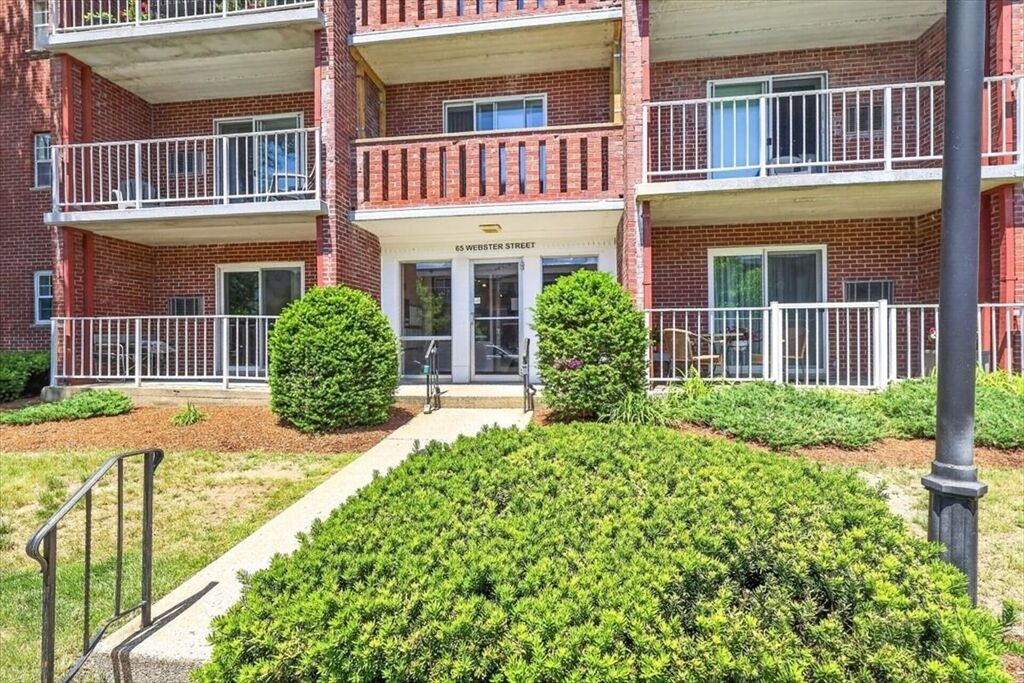Property Photo:  65 Webster Street 108  MA 02190 