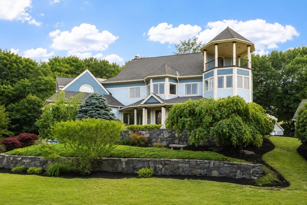 Property Photo:  258 Hill St  MA 01453 