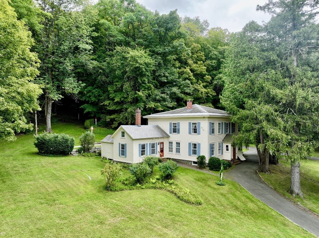 Property Photo: 19 S Maple St MA 01370