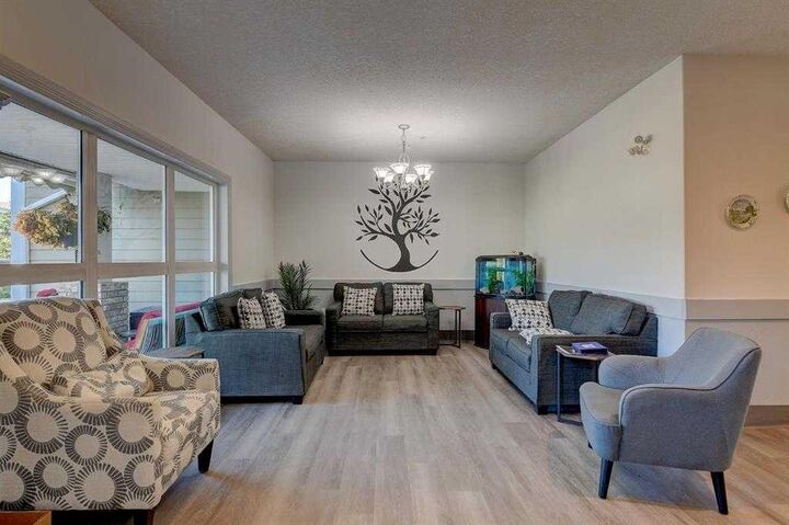 Property Photo: 10402 111 Street 226 AB T8V 8G4