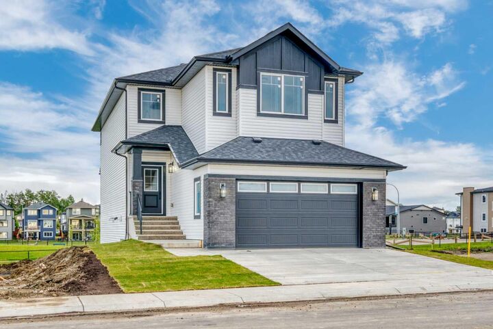 Property Photo:  112 Lakewood Crescent  AB T1P 2J9 
