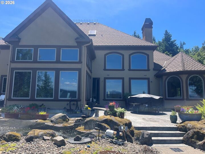 Property Photo:  37123 NE Reed Rd  OR 97019 