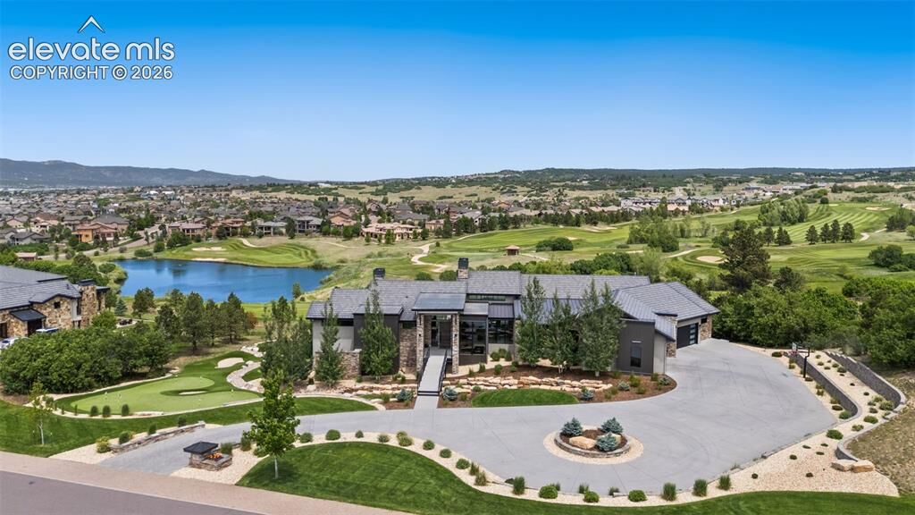 Property Photo:  1484 Vine Cliff Heights  CO 80921 