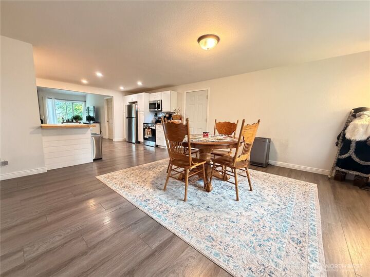 Property Photo: 915 19th Avenue WA 98844
