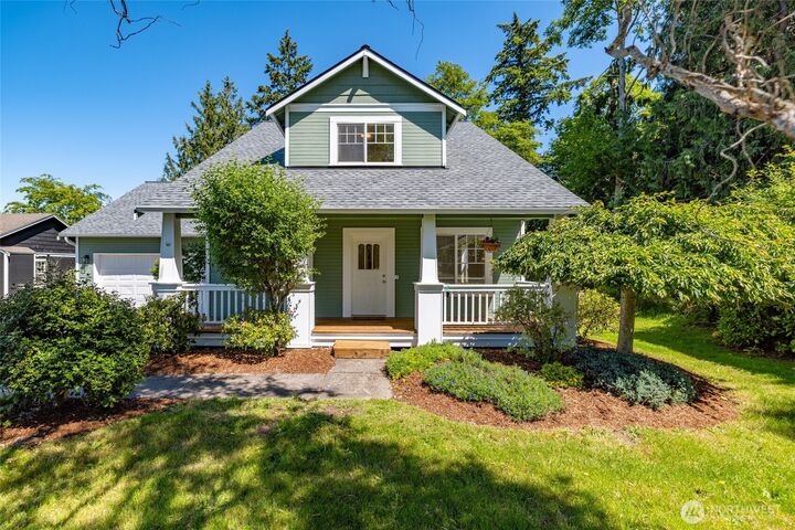 Property Photo: 2609 C Avenue WA 98221