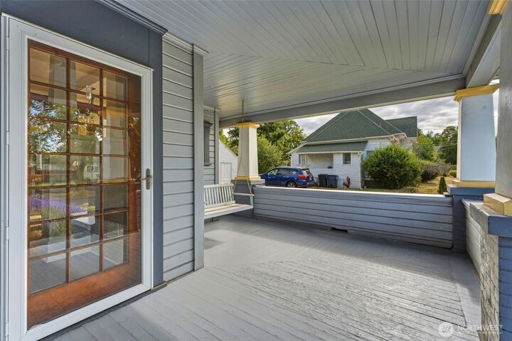 Property Photo: 214 Eagan Street WA 99362