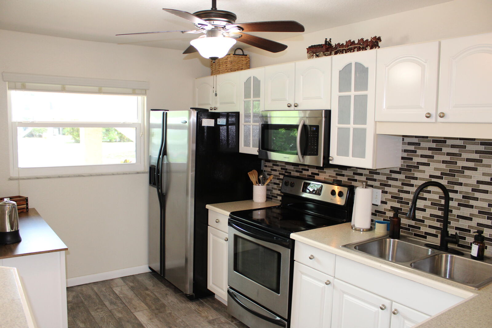 Property Photo:  1181 Carlton Court 106  FL 34949 