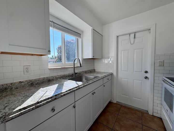 Property Photo:  3101 NE 7th Avenue B  FL 33064 