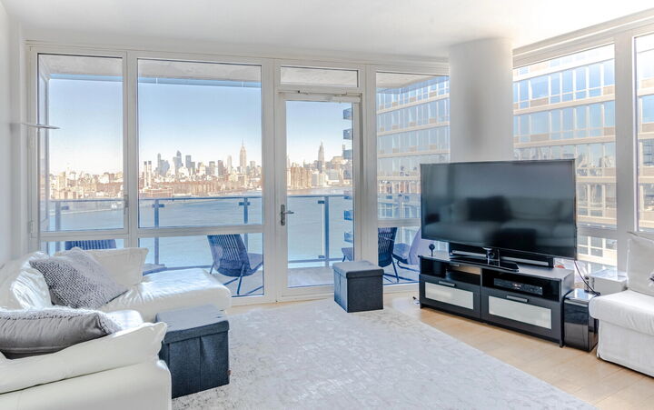 Property Photo: 22 N 6th Street 25D NY 11249