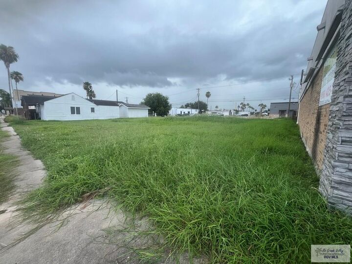 Property Photo: 609 E Tyler Ave. TX 78550
