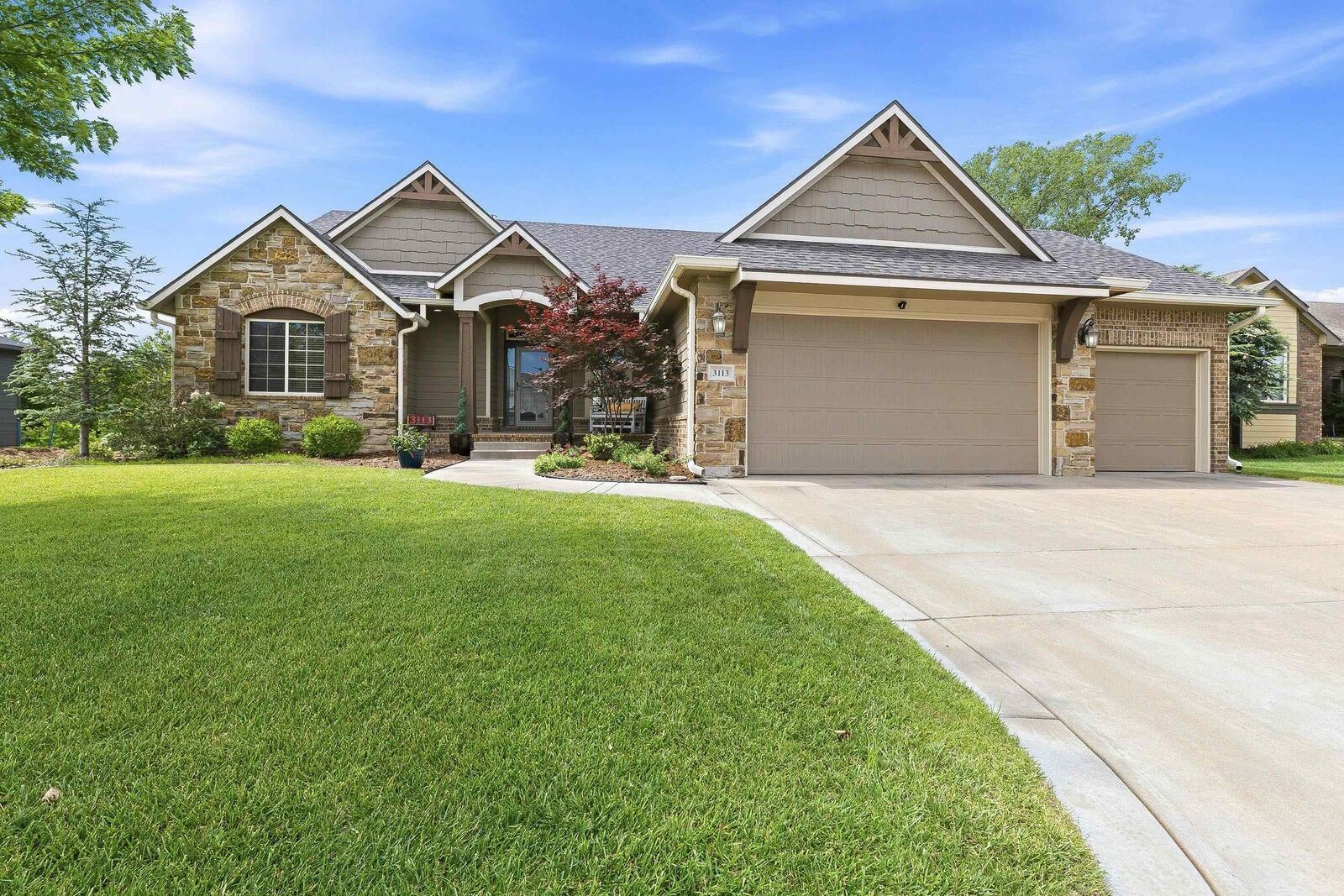 Property Photo:  3113 E Sunflower Dr  KS 67037 
