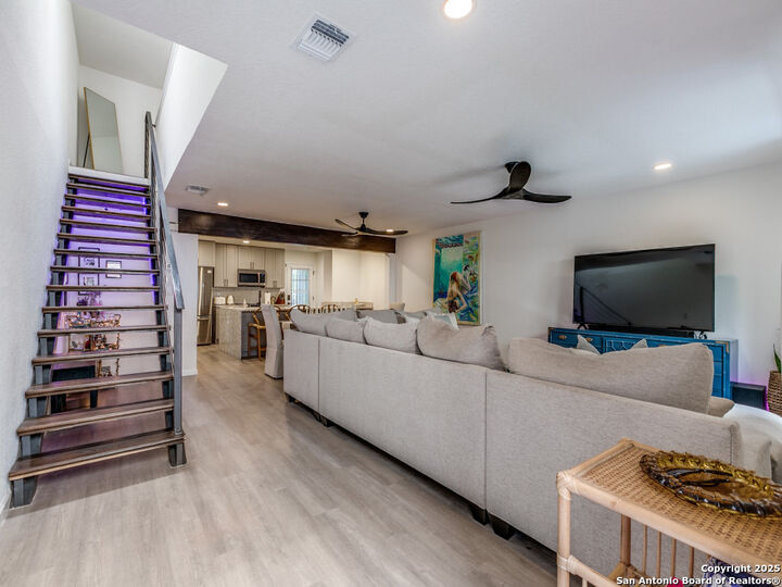 Property Photo:  166 Elizabeth Rd C  TX 78209 