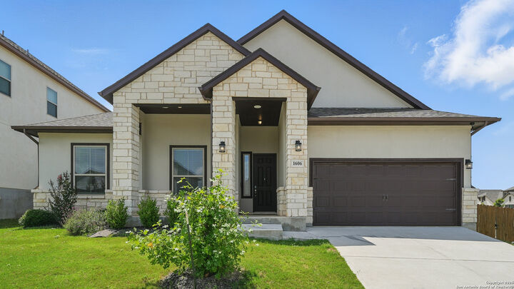 Property Photo:  1606 Folk Victorian  TX 78132 