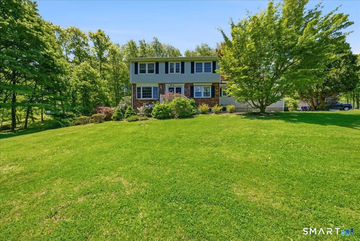 Property Photo:  2 Judith Drive  CT 06811 