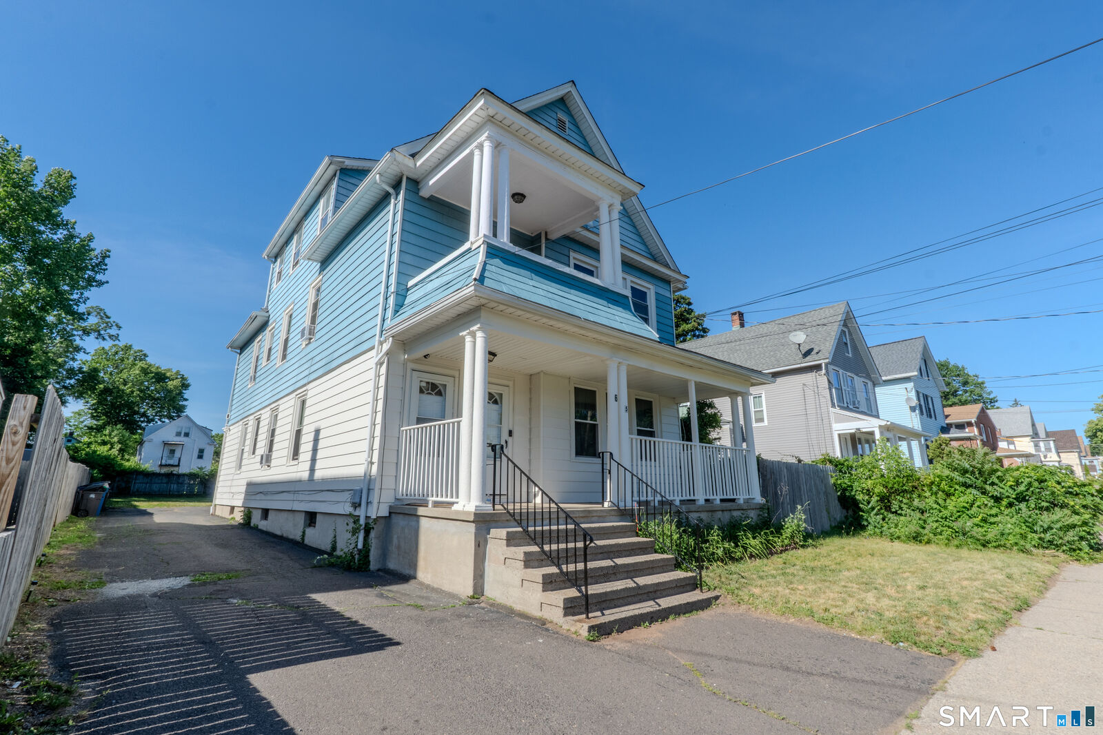 Property Photo:  65 Parmalee Avenue  CT 06511 