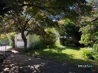 Property Photo:  165 Overland Avenue  CT 06606 