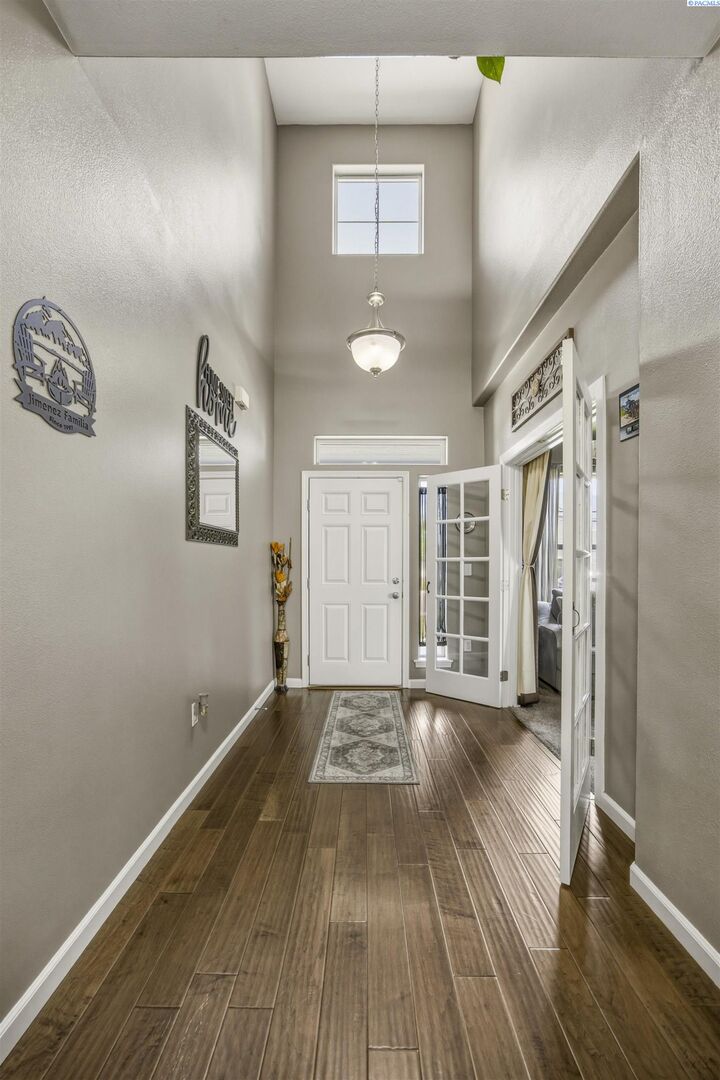 Property Photo:  4912 Lucena Drive  WA 99301 