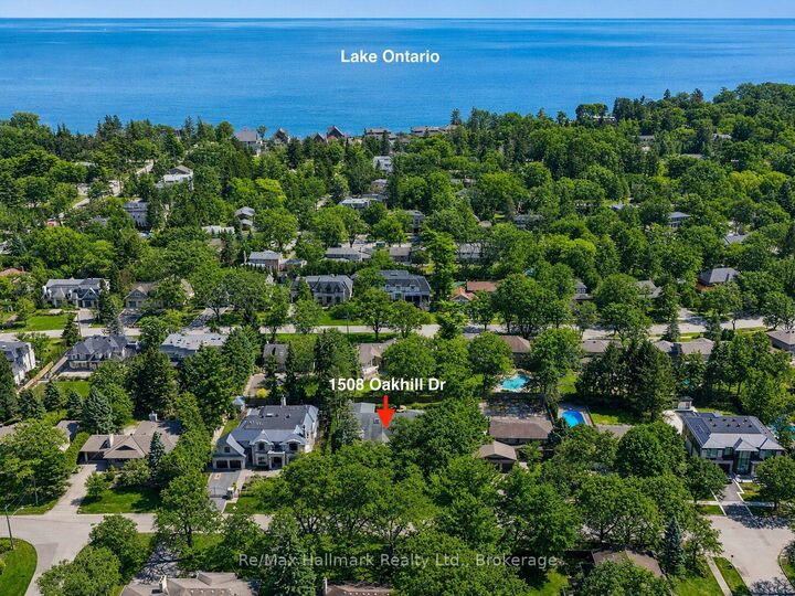 Property Photo: 1508 Oakhill Drive ON L6J 1Y5
