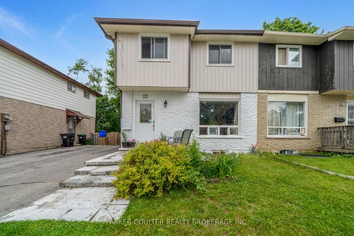23 Chaucer Crescent — photo 1