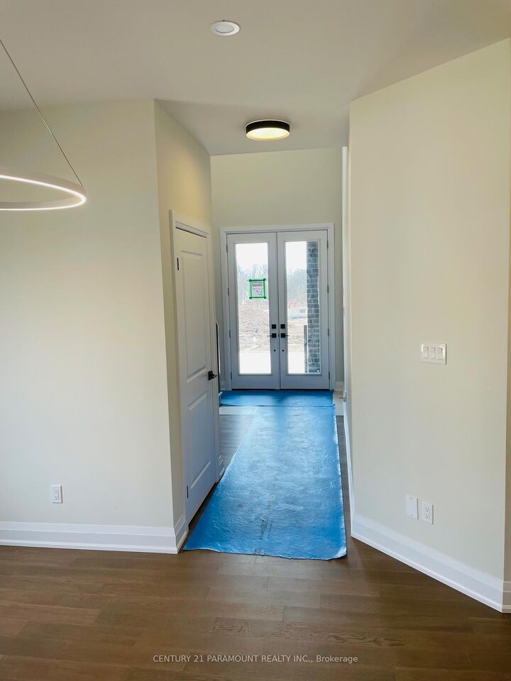Property Photo: 6461 Sunshine Common ON L2G 7J3