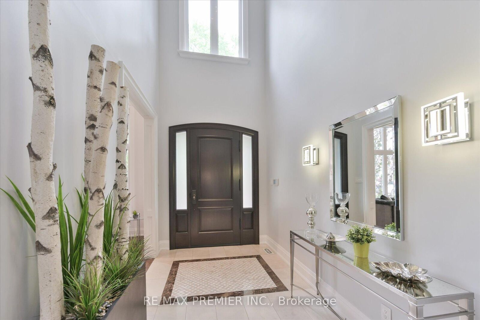 Property Photo: 3 Cowley Avenue ON M9B 2C9