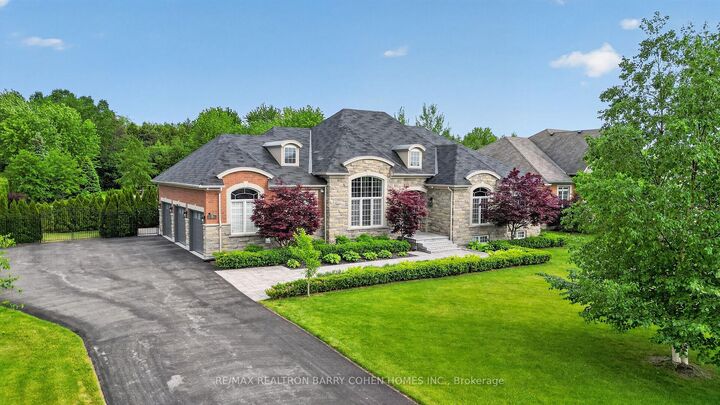Property Photo:  9 Wolford Court  ON L4P 0B1 