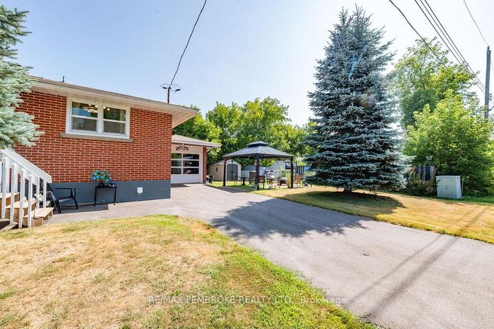 Property Photo: 335 Willard Street ON K8A 3T8